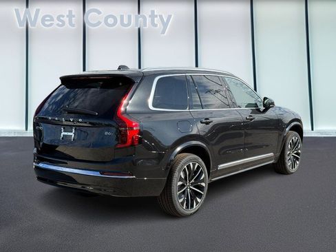New 2026 Volvo XC90 B6 Ultra image 3