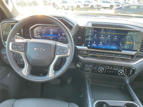 Used 2025 Chevrolet Silverado 2500 LTZ w/ Trail Boss Package image 16