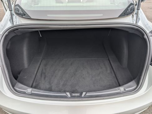 Used 2020 Tesla Model 3 Standard Range Plus RWD image 19