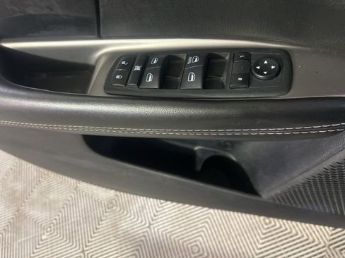 Used 2020 Dodge Journey Crossroad FWD image 27