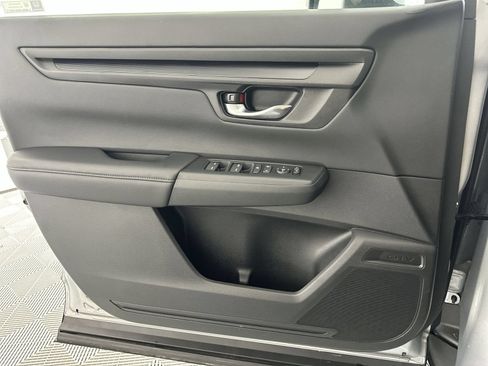 Used 2026 Honda CR-V LX image 29