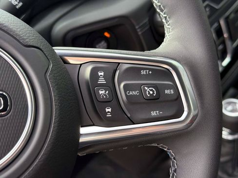 New 2027 Jeep Wrangler Unlimited Sahara AWD/4WD image 12