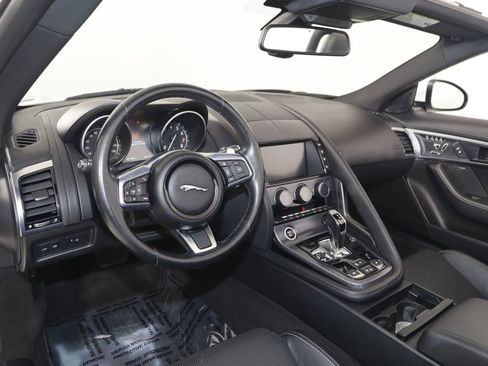 Used 2018 Jaguar F-TYPE R-Dynamic RWD image 39