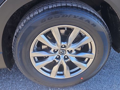 Used 2019 MAZDA CX-9 Touring w/ Touring Premium Package image 26