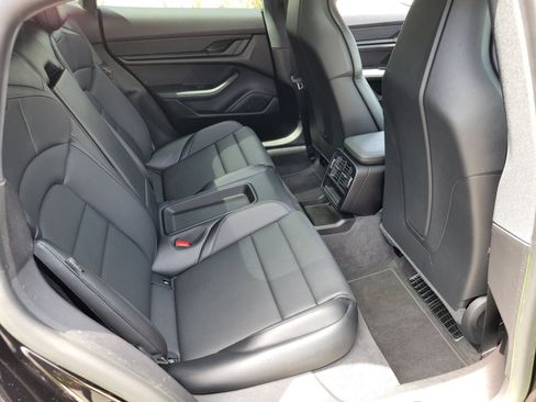 Certified 2023 Porsche Taycan w/ Premium Package RWD image 28