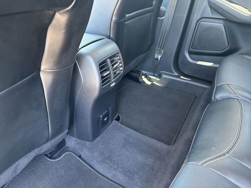 Used 2020 Ford Escape Titanium w/ Titanium Premium Package 2.0 FWD image 27