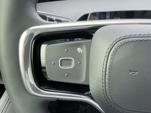 New 2026 Lincoln Nautilus Reserve w/ Jet Appearance Package AWD/4WD image 17