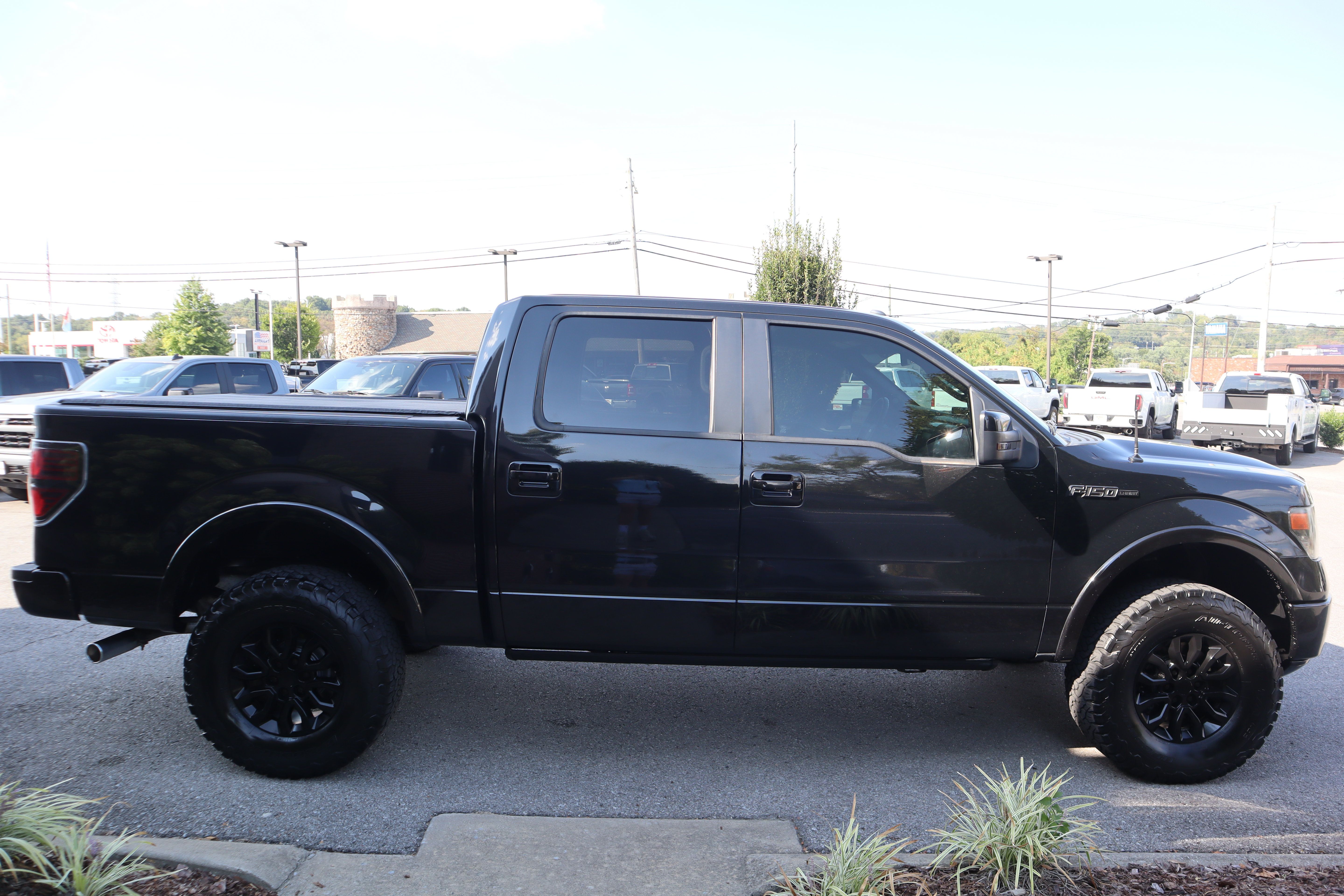 Used 2014 Ford F150 FX2 w/ Equipment Group 402A Luxury RWD image 6