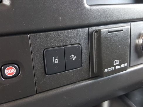 Used 2019 Chevrolet Express 3500 Extended w/ Driver Convenience Package image 19