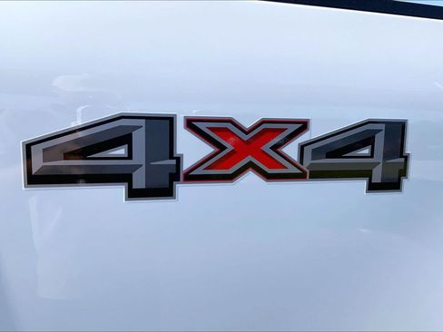 Used 2025 Ford F250 XL AWD/4WD image 31