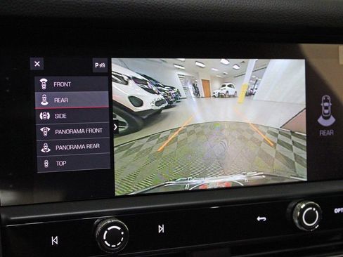 Certified 2026 Porsche Macan AWD/4WD image 27