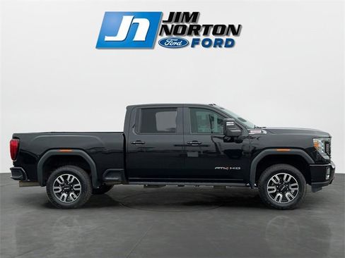 Used 2021 GMC Sierra 2500 AT4 w/ AT4 Premium Plus Package image 2