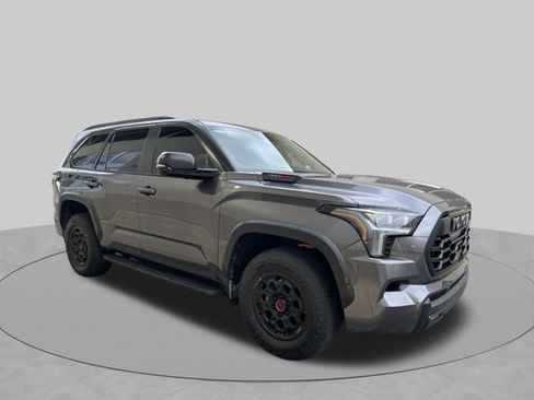 Used 2024 Toyota Sequoia TRD Pro AWD/4WD image 4