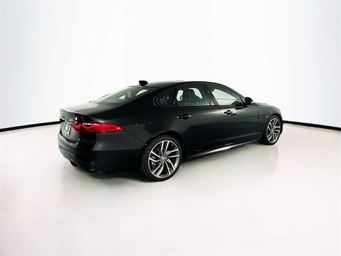 New 2024 Jaguar XF R-Dynamic SE image 5