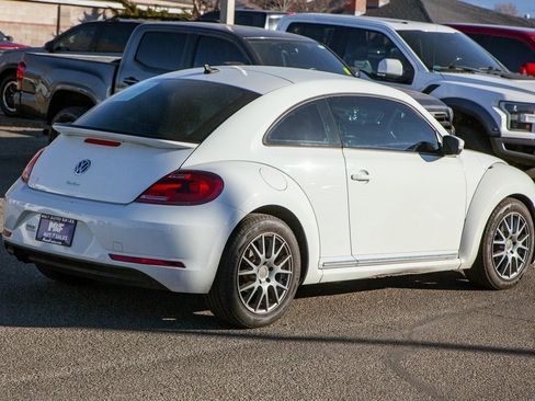 Used 2018 Volkswagen Beetle 2.0T S image 5