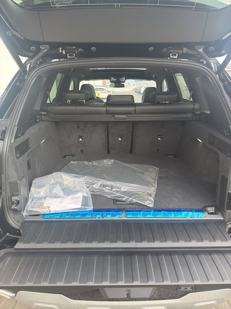 New 2026 BMW X5 xDrive50e AWD/4WD image 9