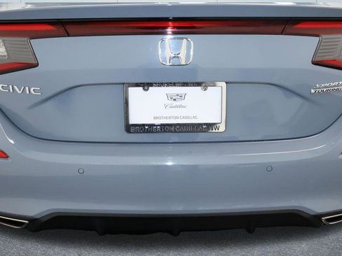 Used 2022 Honda Civic Sport Touring image 16