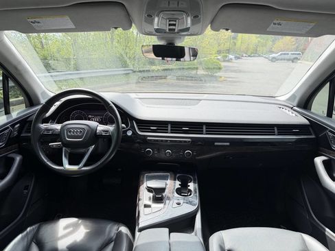 Used 2017 Audi Q7 3.0T Premium Plus w/ Premium Plus Package AWD/4WD image 14