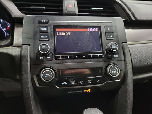 Used 2018 Honda Civic LX image 17