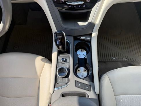 Used 2021 Cadillac XT5 Premium Luxury image 26