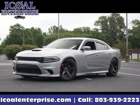 Used 2018 Dodge Charger R/T Scat Pack w/ Driver Confidence Group RWD image 1