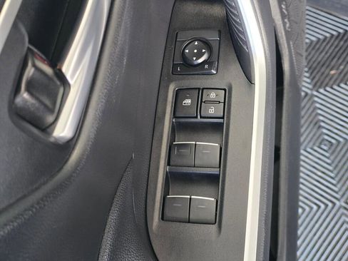 Used 2024 Toyota RAV4 XLE image 21