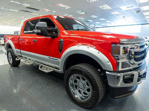 Used 2020 Ford F350 Lariat w/ Lariat Ultimate Package AWD/4WD image 4