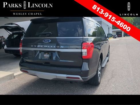 Used 2024 Ford Expedition XLT RWD image 10