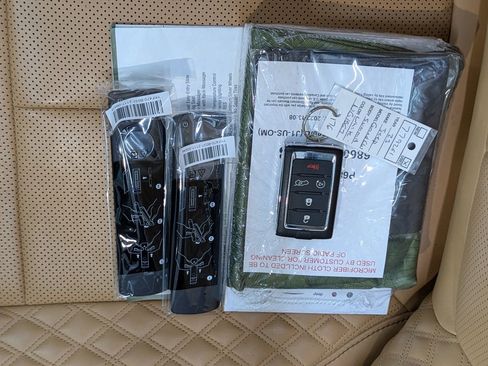 Used 2023 Jeep Grand Cherokee L Summit w/ Advanced Protech Group IV image 24