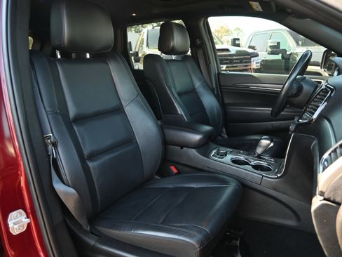 Used 2021 Jeep Grand Cherokee Limited image 18