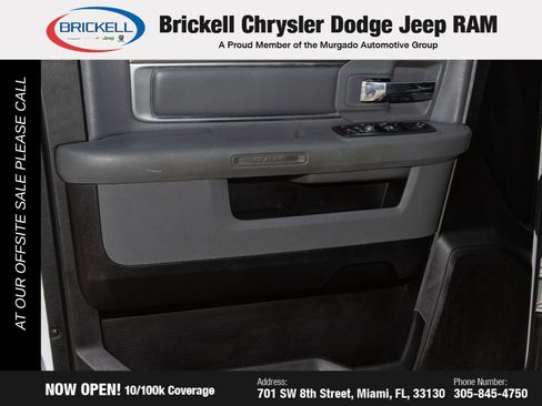 Used 2018 RAM 1500 Classic SLT image 9