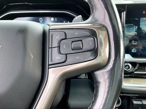 Used 2022 Chevrolet Silverado 1500 High Country w/ High Country Premium Package image 19