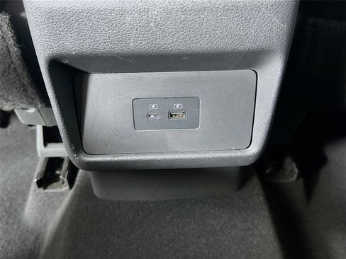 Certified 2021 Nissan Rogue SV w/ Premium Package FWD image 26
