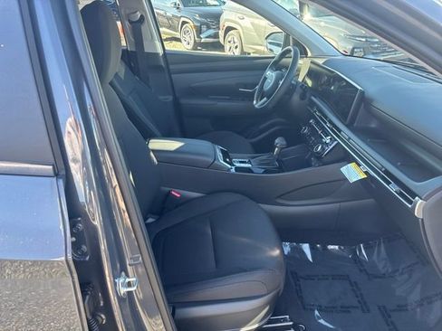 New 2026 Hyundai Tucson SEL image 9