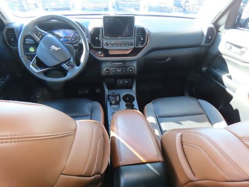 Used 2021 Ford Bronco Sport Outer Banks image 19