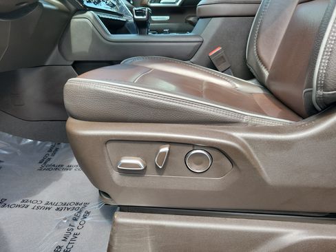 Used 2024 GMC Sierra 1500 Denali AWD/4WD image 13