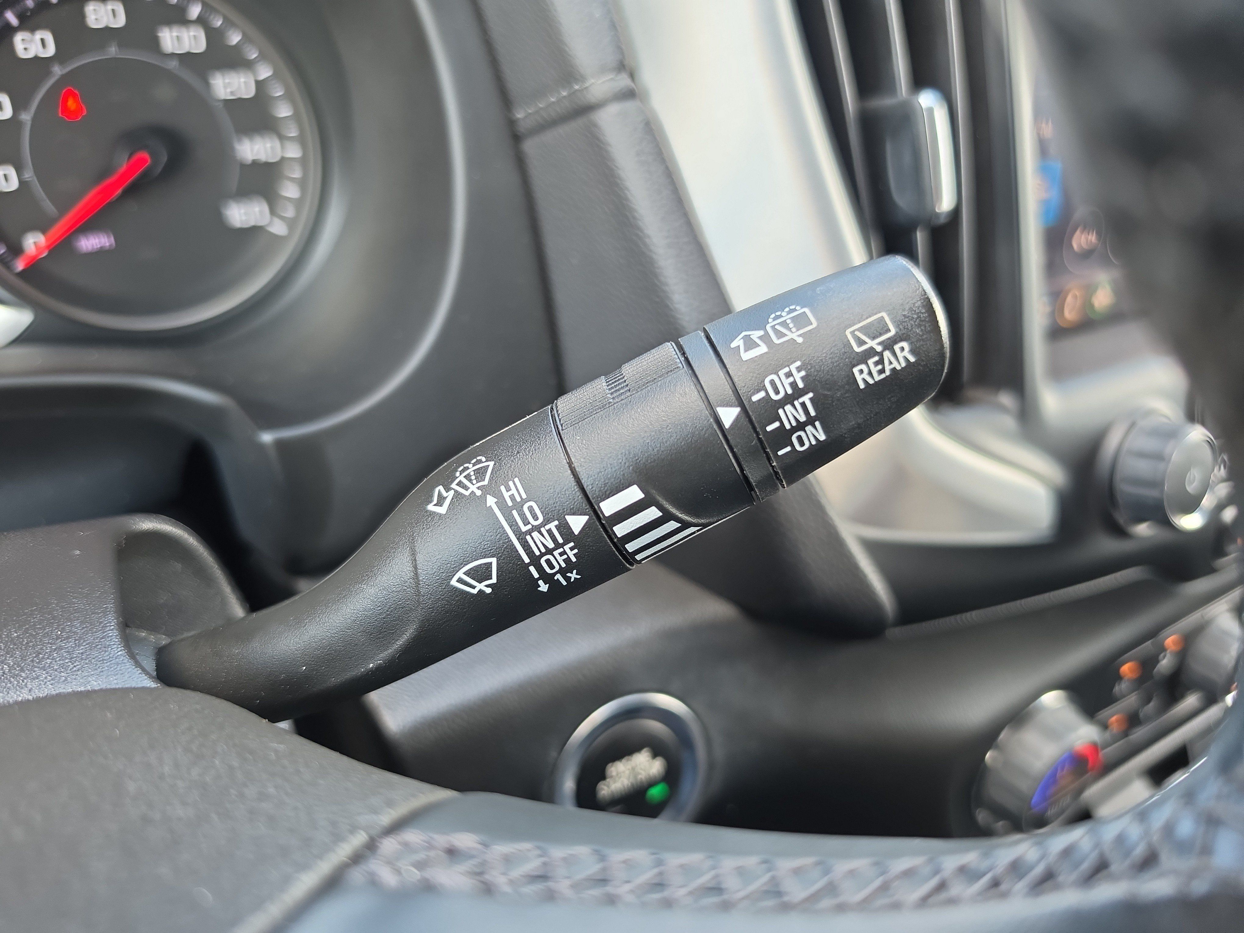 Certified 2023 GMC Terrain SLT FWD image 24