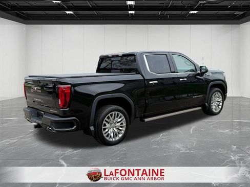Used 2019 GMC Sierra 1500 Denali w/ Denali Ultimate Package AWD/4WD image 4