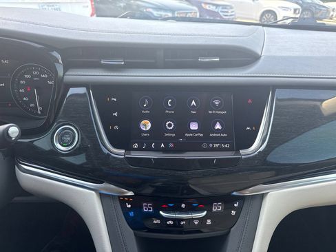 Used 2020 Cadillac XT6 Premium Luxury FWD image 26