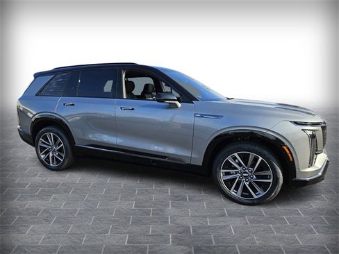 New 2026 Cadillac Vistiq Sport image 3