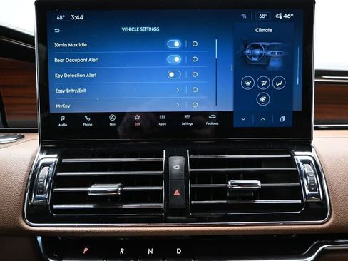 Used 2024 Lincoln Navigator L Reserve w/ Equipment Group 201A AWD/4WD image 31