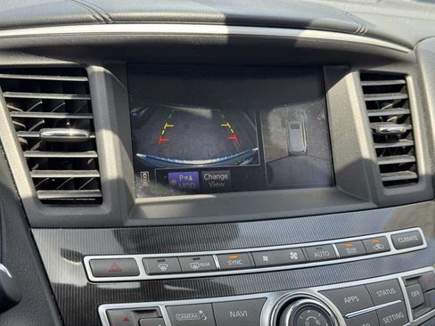 Used 2019 INFINITI QX60 Luxe w/ Essential Package FWD image 30