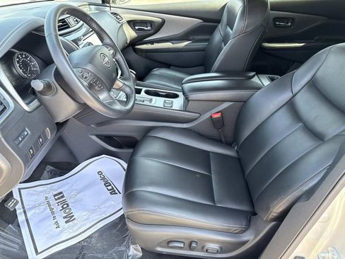 Used 2024 Nissan Murano SV image 9