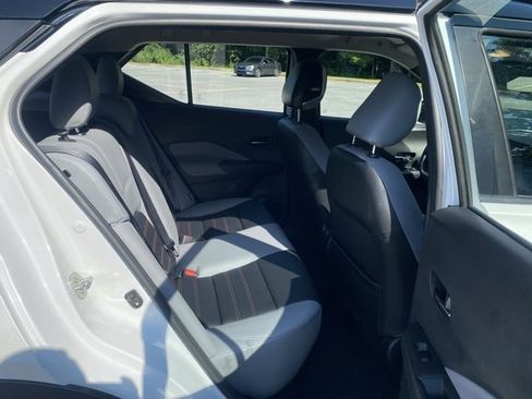 Used 2022 Nissan Kicks SR w/ Premium Package image 27