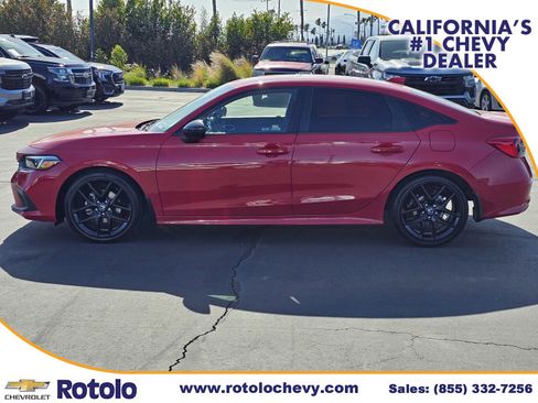 Used 2024 Honda Civic Sport image 4