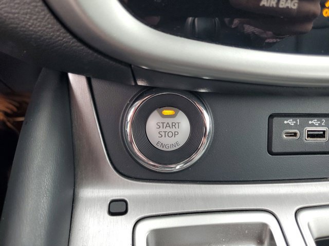 Certified 2024 Nissan Murano SV w/ SV Midnight Edition Package AWD/4WD image 35