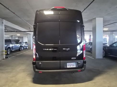Certified 2025 Ford Transit 250 148 High Roof Extended RWD image 4