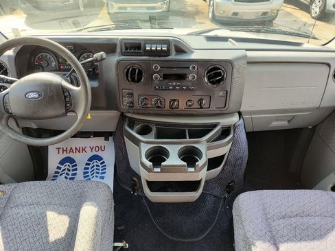 Used 2013 Ford E-250 and Econoline 250 Extended w/ Premium Van Group image 18