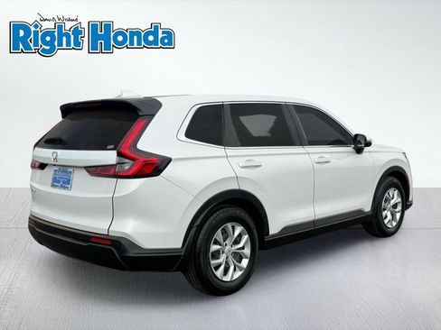 Used 2024 Honda CR-V LX image 8