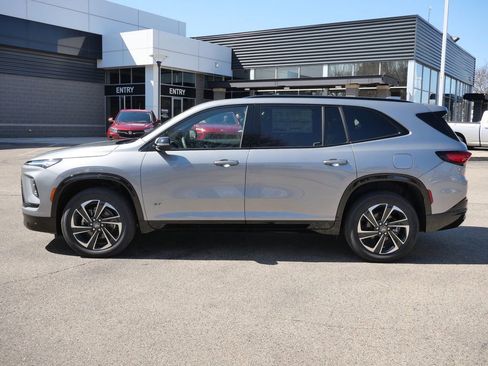 New 2026 Buick Enclave Sport Touring w/ Power Package image 7